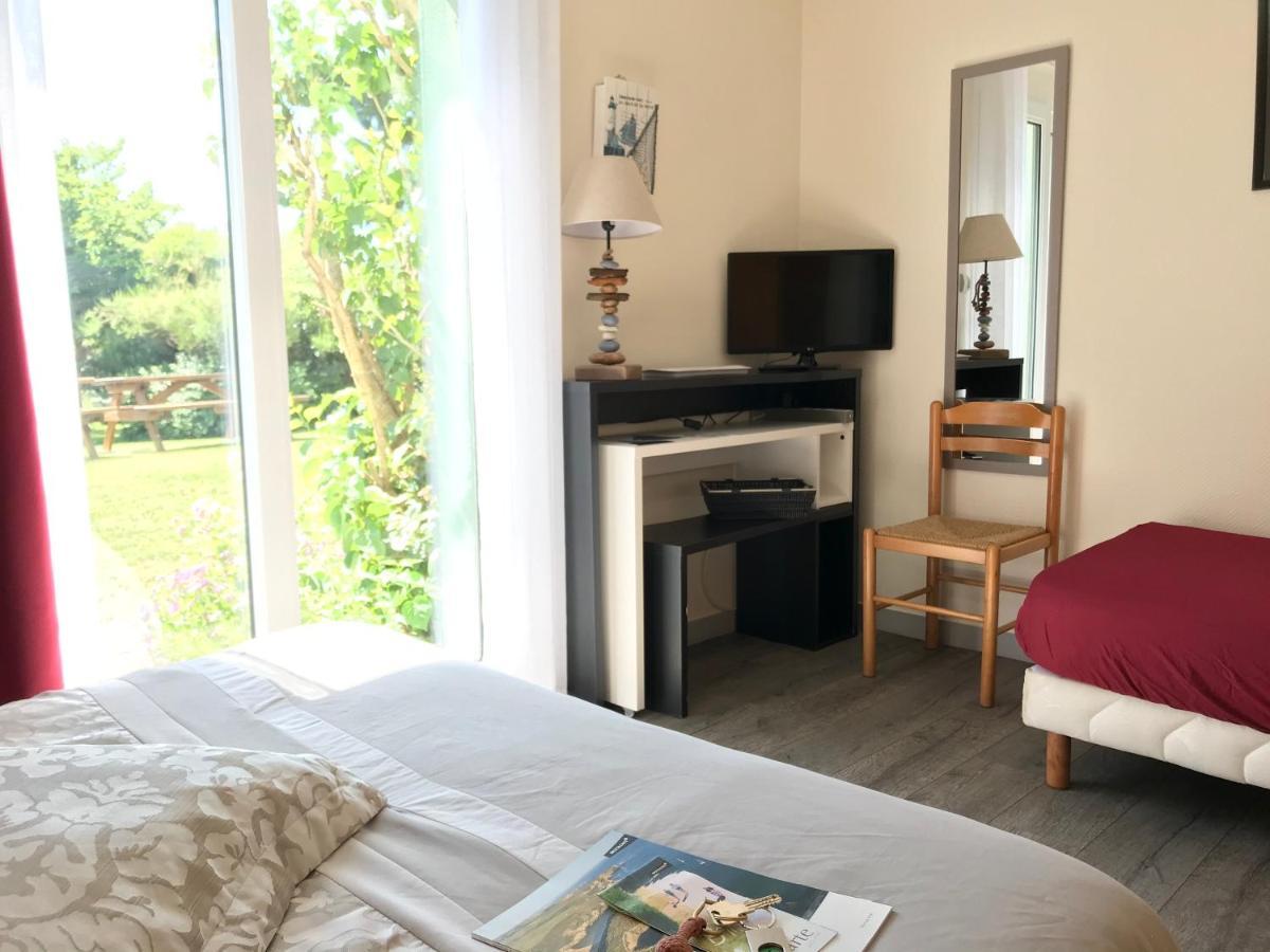 Hotel Aux Tamaris Sauzon Luaran gambar