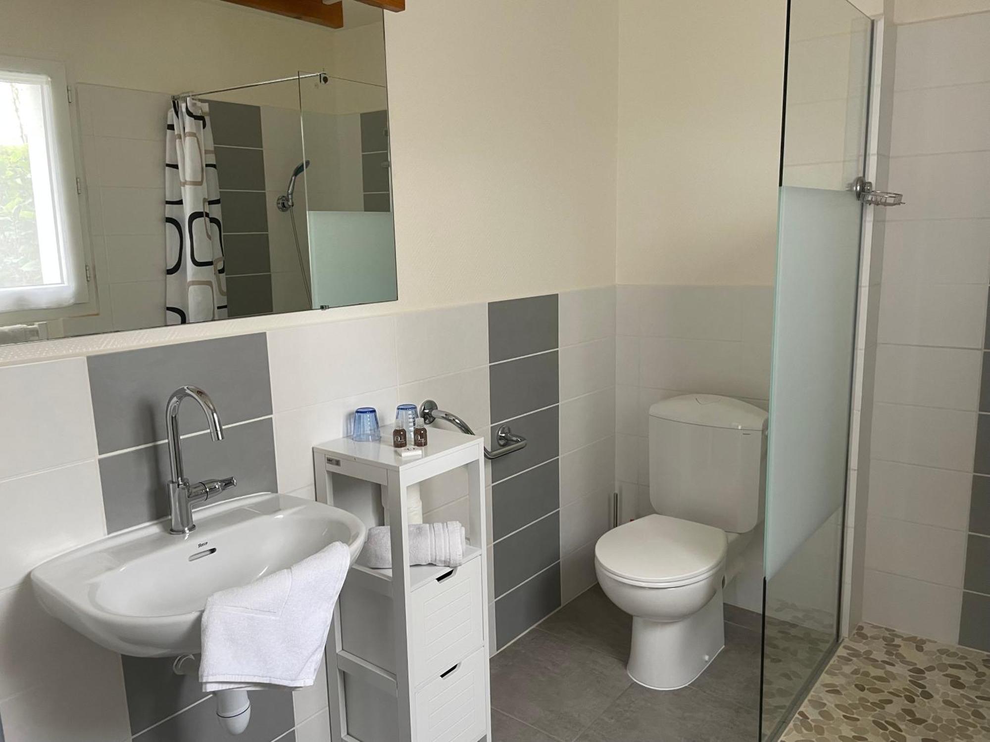 Hotel Aux Tamaris Sauzon Luaran gambar