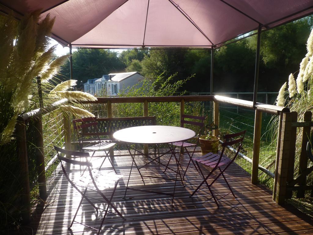 Hotel Aux Tamaris Sauzon Luaran gambar
