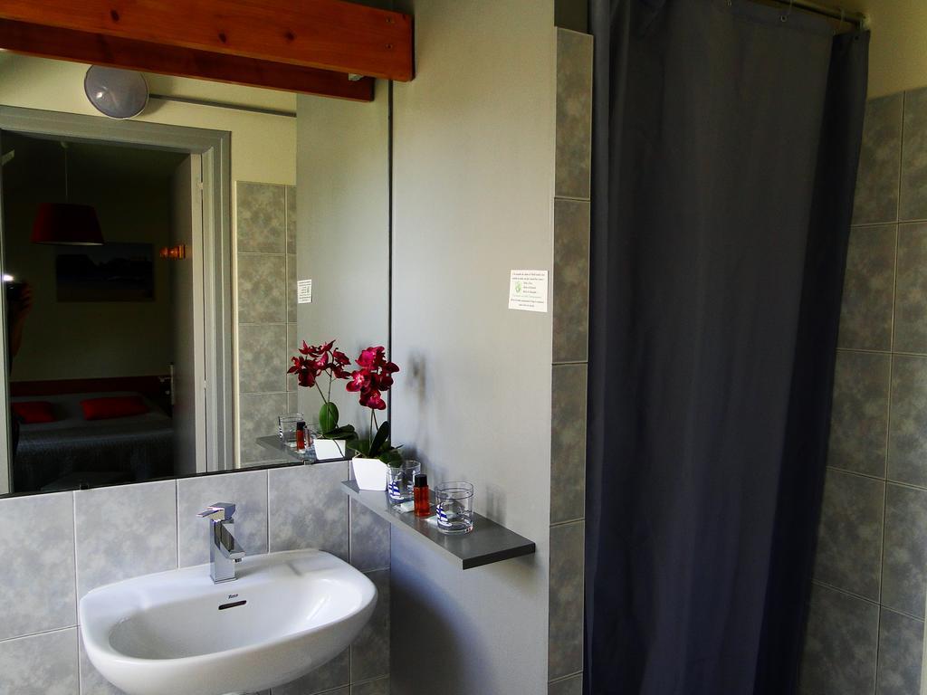 Hotel Aux Tamaris Sauzon Luaran gambar